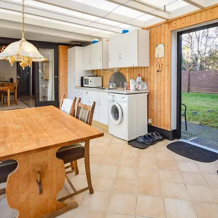 Ferienhaus Beautiful In Vaeggerlose W/ 3 Bedrooms Bøtø By